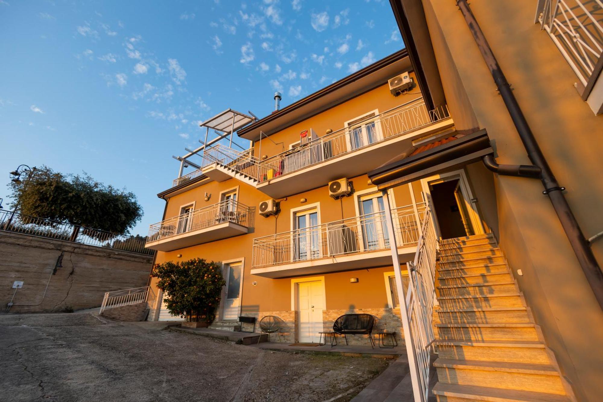 Le camere di corte Sorbo Serpico Esterno foto